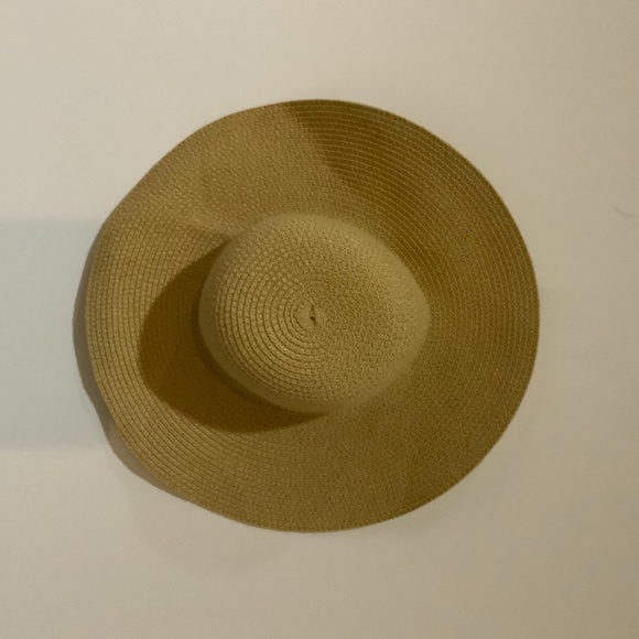 SUN HAT - Picture 2 of 4